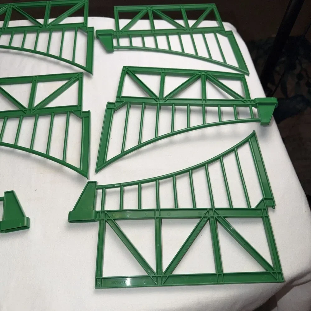TOMY Thomas and Friends Green Suspension Bridge Replacement Tracks Lot Of 6 2004